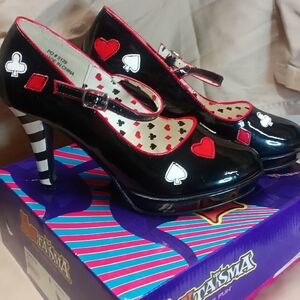 Alice in wonderland heels